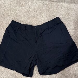 Columbia Men's Black Cargo Shorts